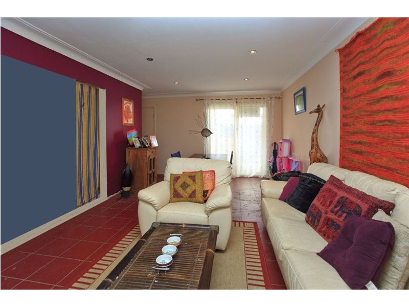 11 Derringer Street, Cannon Hill QLD 4170