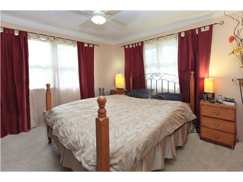 11 Derringer Street, Cannon Hill QLD 4170