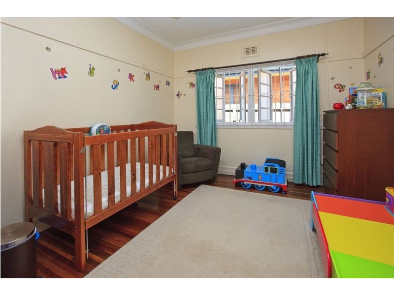 22 Marshall Avenue, Seven Hills QLD 4170