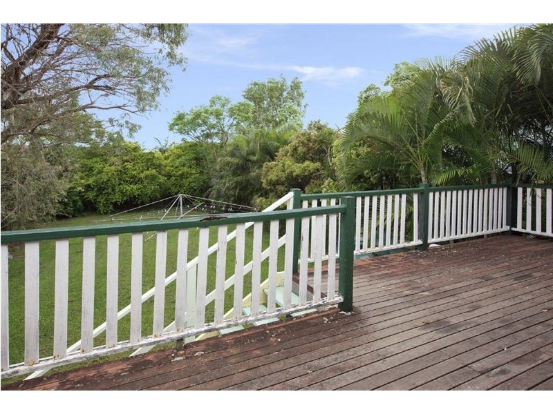 35 Mullens Street, Hawthorne QLD 4171