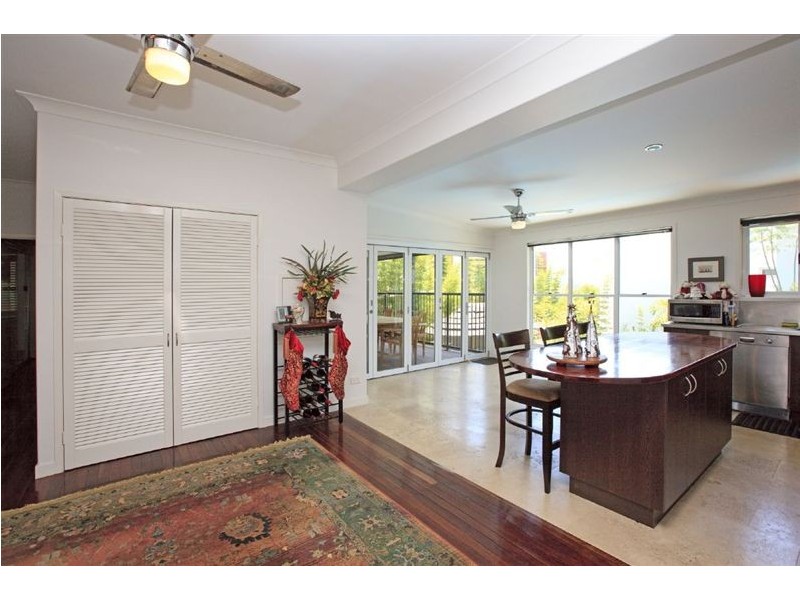 20 Riddell Street, Bulimba QLD 4171