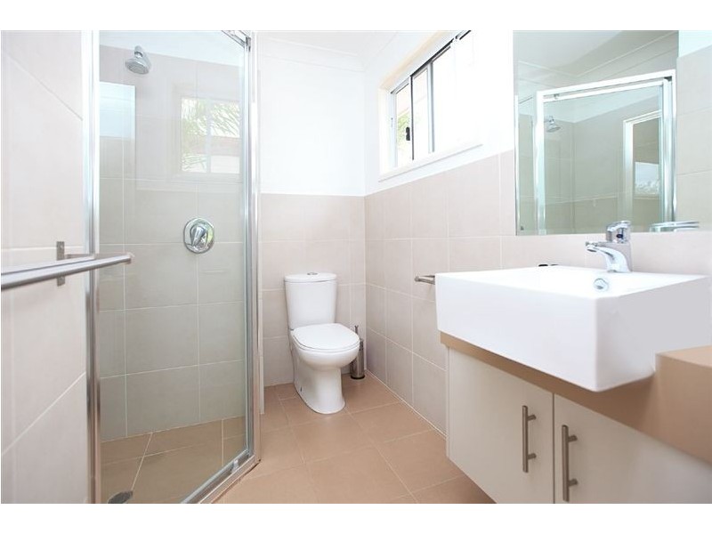 32 Ashfield Street, East Brisbane QLD 4169