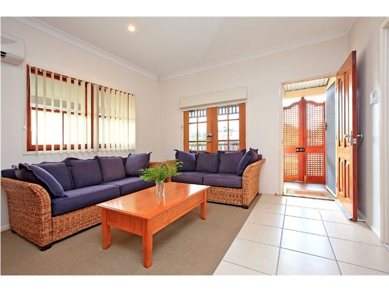 142 Richmond Road, Morningside QLD 4170