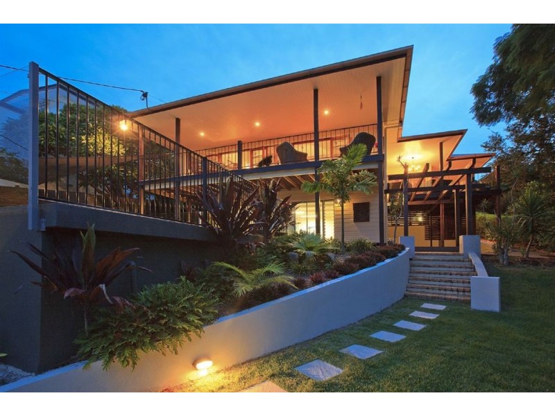 20 Pollock Street, Balmoral QLD 4171