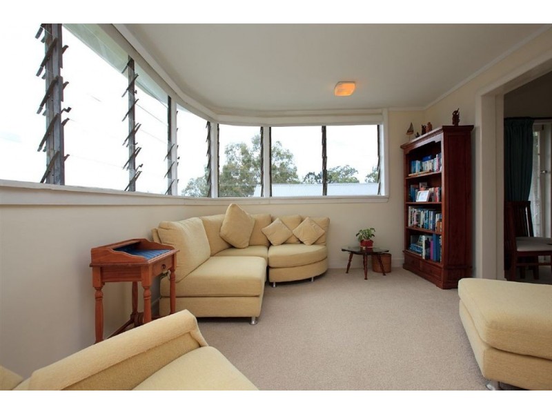 9 Myuna Street, Balmoral QLD 4171