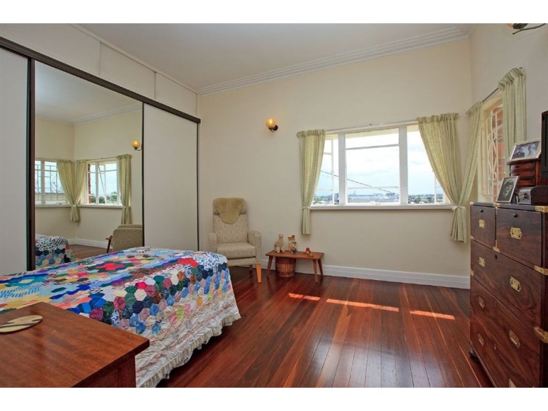 9 Myuna Street, Balmoral QLD 4171