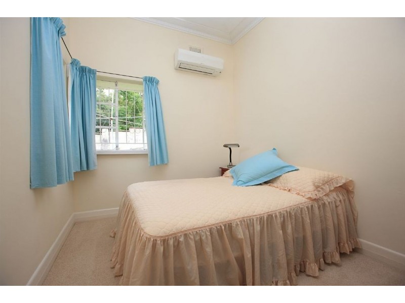 9 Myuna Street, Balmoral QLD 4171