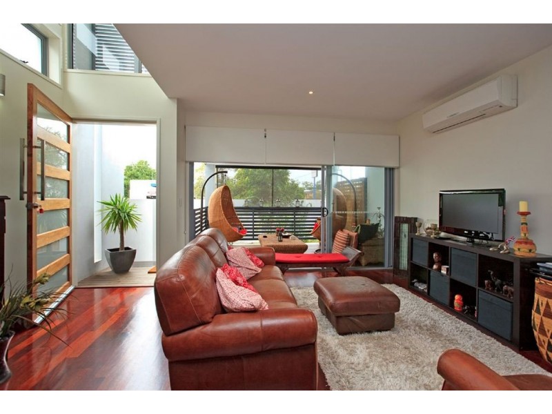 2/298 Hawthorne Road, Hawthorne QLD 4171