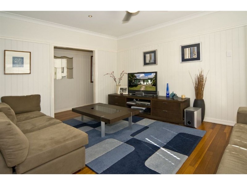 5 Phalerum Avenue, Seven Hills QLD 4170