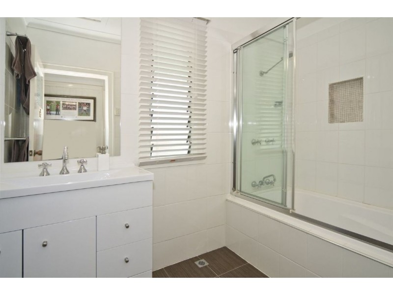 5 Phalerum Avenue, Seven Hills QLD 4170