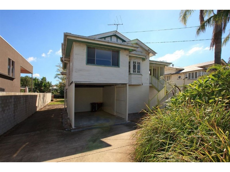 35 Katoomba Avenue, Hawthorne QLD 4171