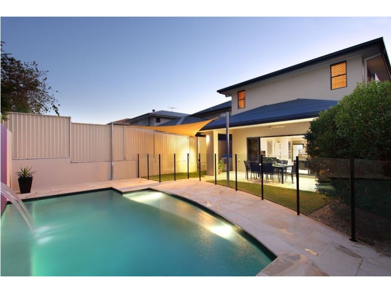 22 Shaftesbury Street, Tarragindi QLD 4121