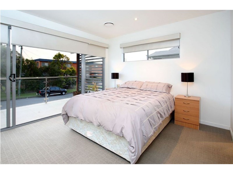 9A Olive Street, Morningside QLD 4170