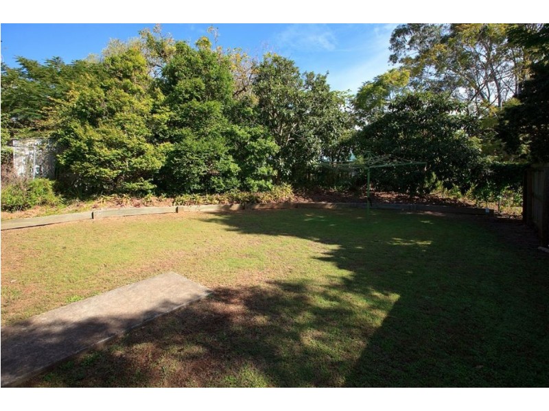 16 Servius Avenue, Seven Hills QLD 4170