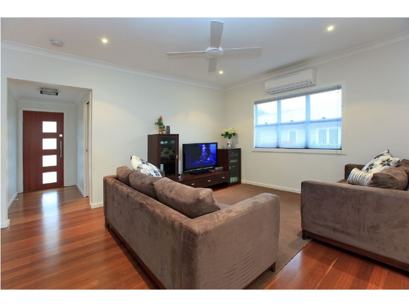 126 D’Arcy Road, Seven Hills QLD 4170