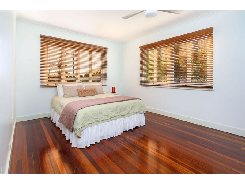 24 Lumley Street, Upper Mount Gravatt QLD 4122