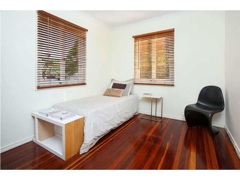 24 Lumley Street, Upper Mount Gravatt QLD 4122