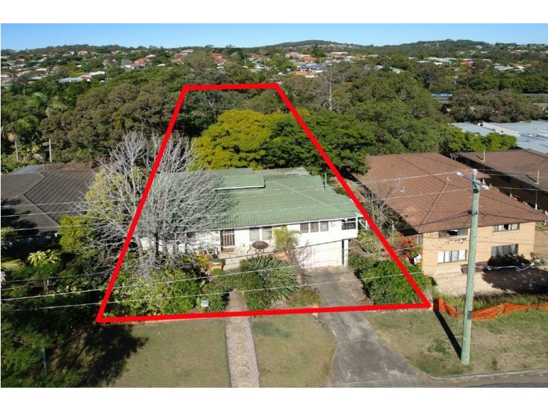 96 Nicholson Street, Greenslopes QLD 4120