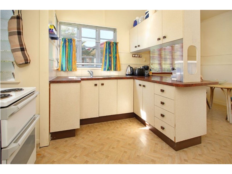 84 Chataway Street, Carina Heights QLD 4152