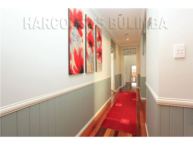 142 Porteus Drive, Seven Hills QLD 4170