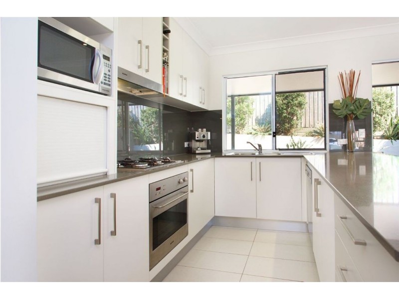 2/103 Pashen Street, Morningside QLD 4170