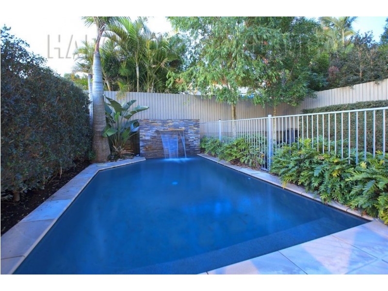 14 Sydney Avenue, Camp Hill QLD 4152