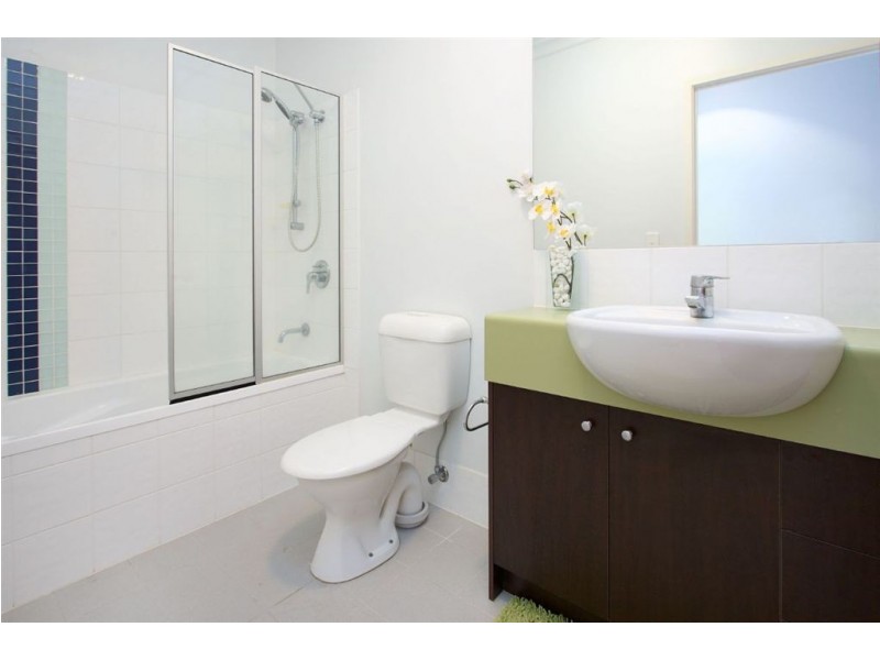 10/16 Park Street, Hawthorne QLD 4171