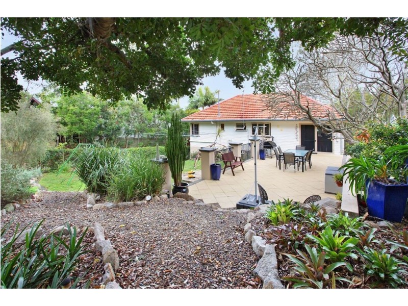 78 Sackville Street, Greenslopes QLD 4120