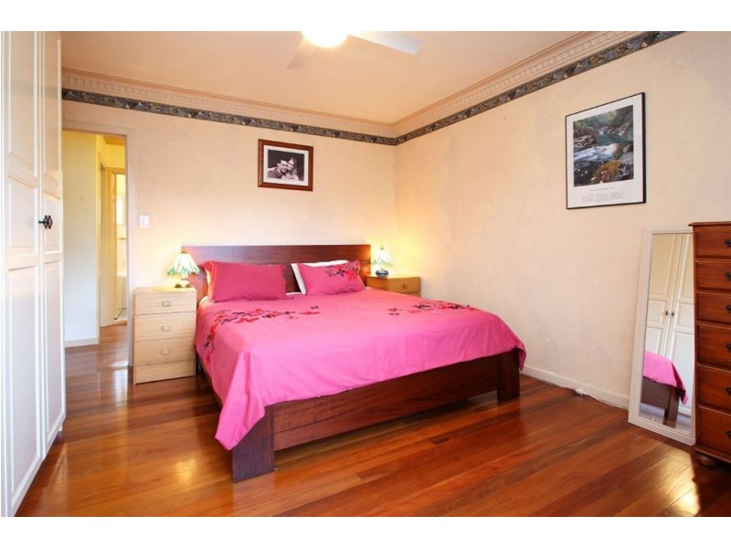 78 Sackville Street, Greenslopes QLD 4120