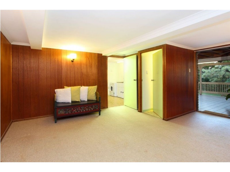 107 The Promenade, Camp Hill QLD 4152