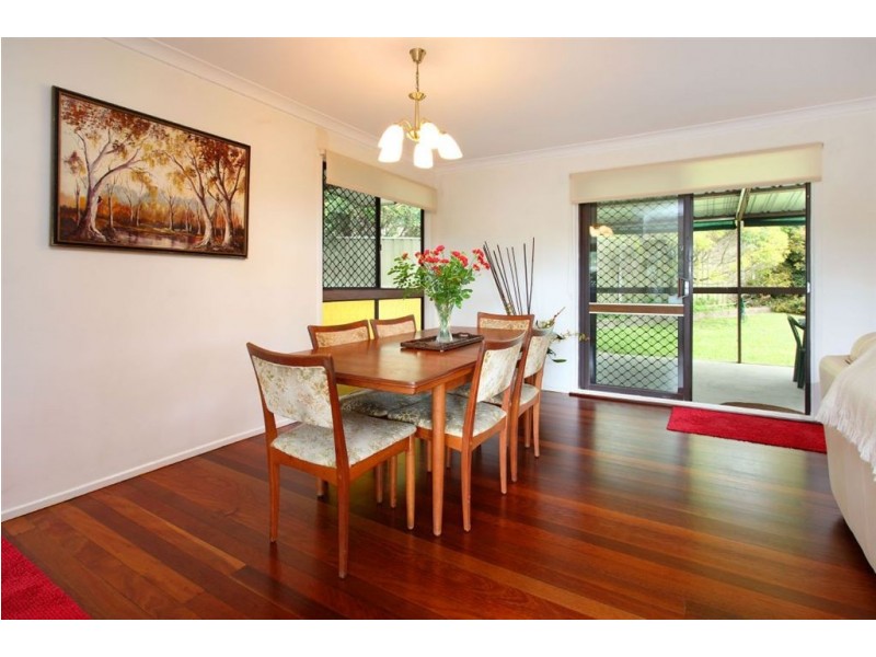 10 Pinedale Street, Morningside QLD 4170