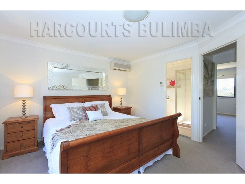 153 Cribb Road, Carindale QLD 4152