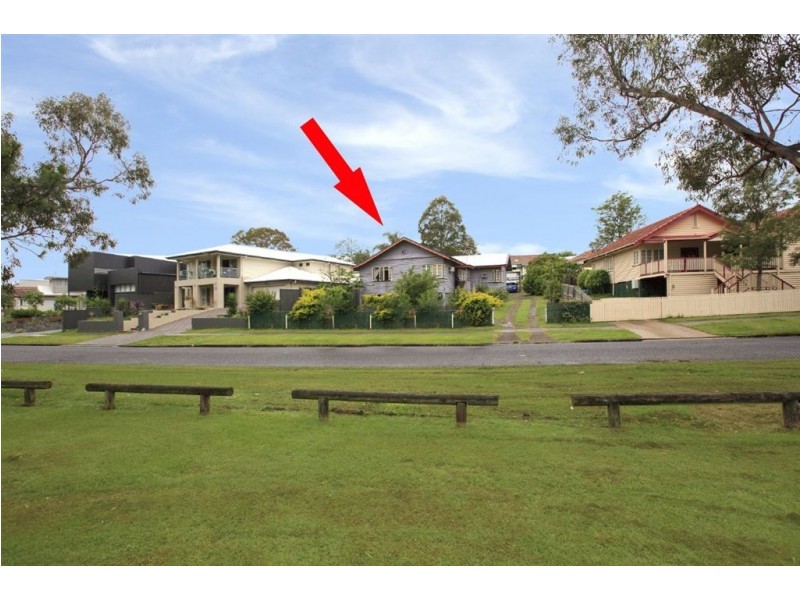 21 Valaria Avenue, Seven Hills QLD 4170