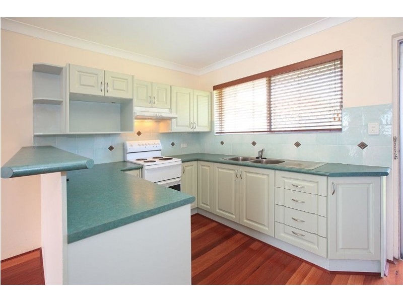 4/21 Wellington Street, Coorparoo QLD 4151