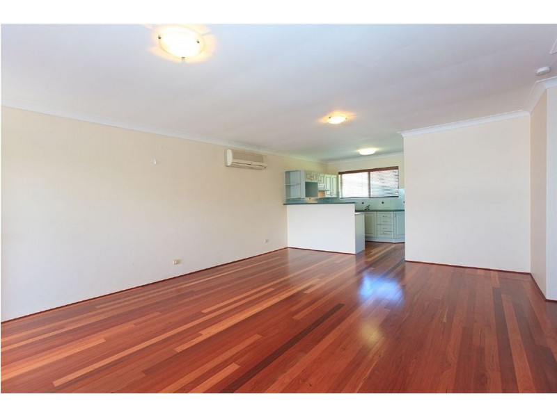 4/21 Wellington Street, Coorparoo QLD 4151