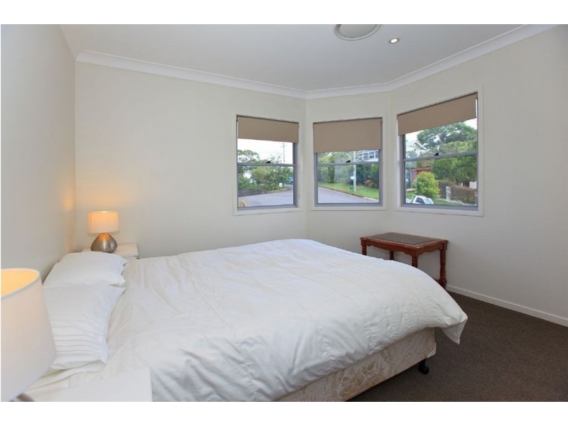 2/18 Horsington Street, Morningside QLD 4170