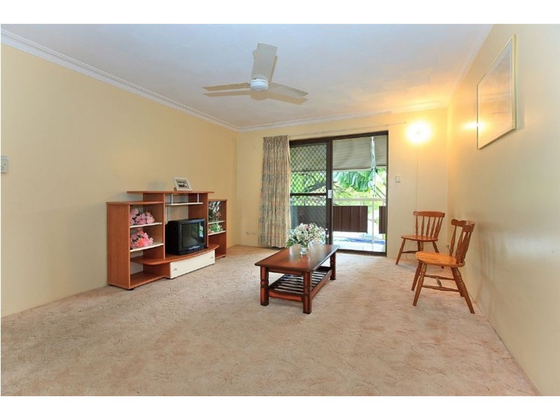 2/4 Weston Street, Coorparoo QLD 4151