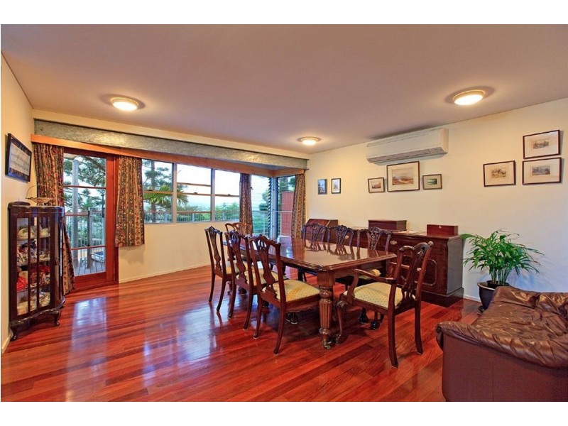 44 Wentworth Parade, Balmoral QLD 4171