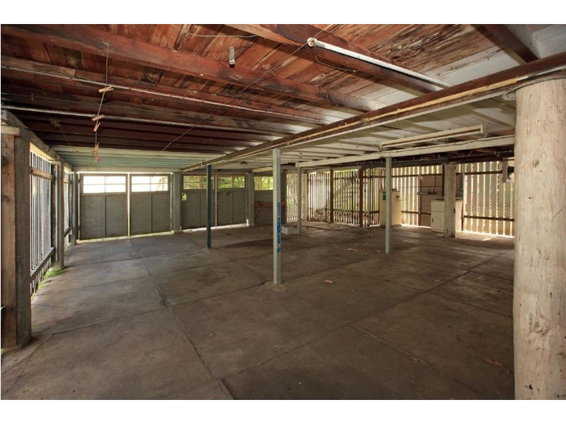 10 Bennetts Road, Camp Hill QLD 4152