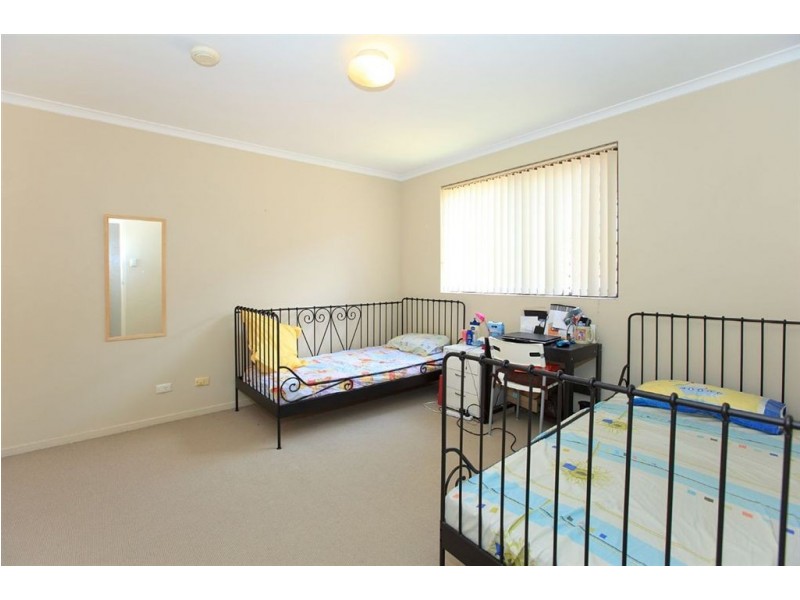 2/45 Amelia Street, Coorparoo QLD 4151