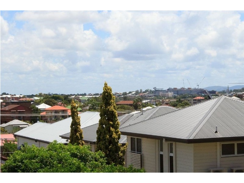 2/45 Amelia Street, Coorparoo QLD 4151