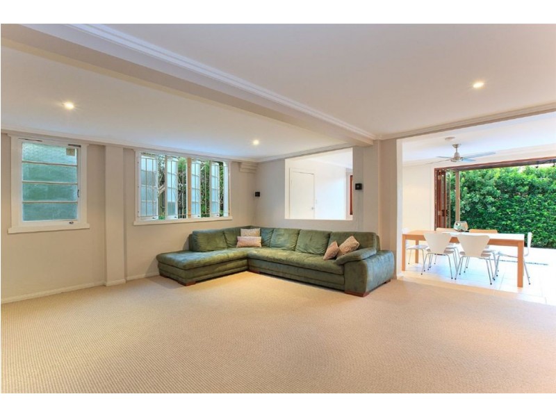 50 Edencourt Street, Camp Hill QLD 4152