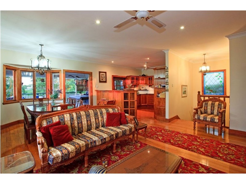 2 Suvla Street, Balmoral QLD 4171