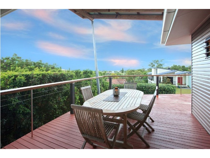 18 Karana Street, Seven Hills QLD 4170