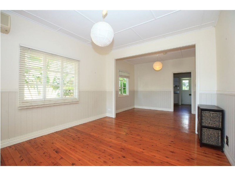 83 Main Avenue, Balmoral QLD 4171