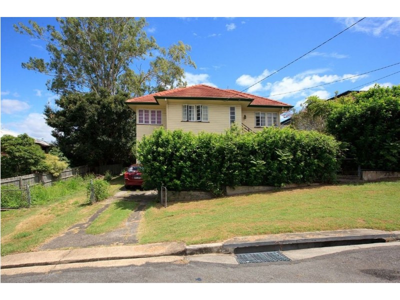 37 Palmer Street, Greenslopes QLD 4120