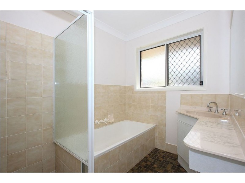 48 Sherborne Street, Carindale QLD 4152