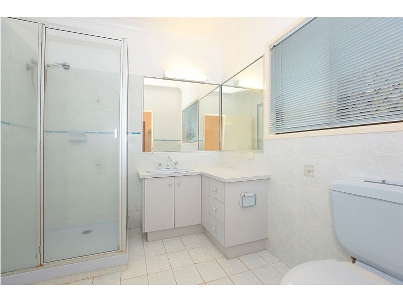 12 Dalrello Street, Carina QLD 4152