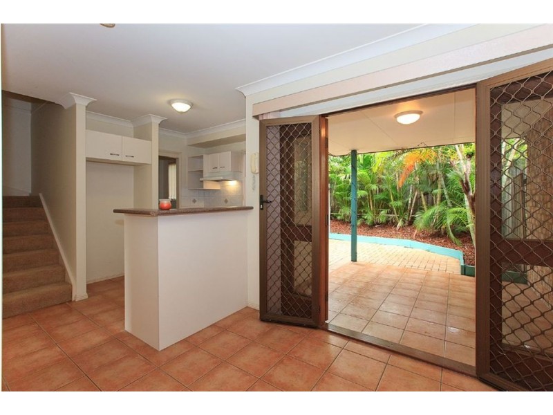 4/6 Parry Street, Bulimba QLD 4171