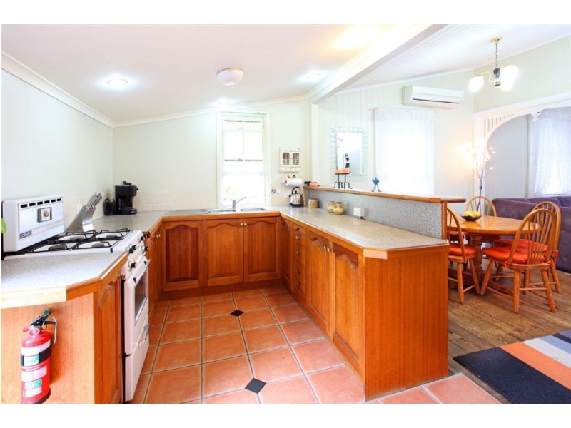 59 Burlington Street, East Brisbane QLD 4169